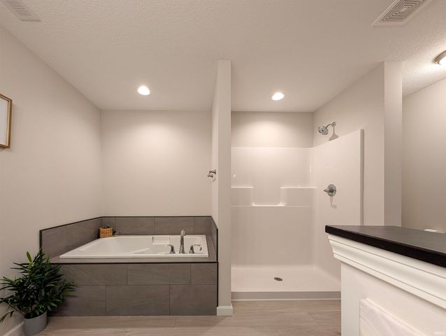 317 Conductor Cove, Garrett, IN 46738