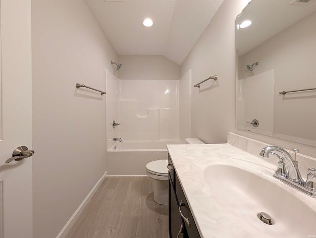 317 Conductor Cove, Garrett, IN 46738