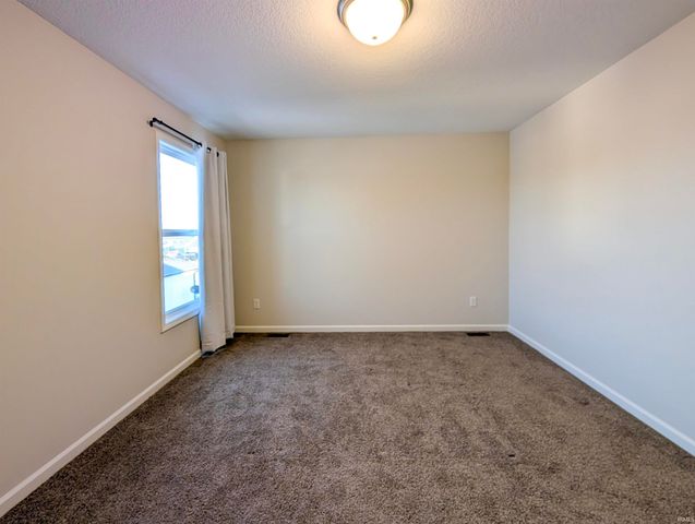 317 Conductor Cove, Garrett, IN 46738