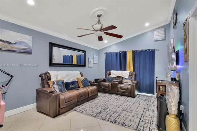 3740 Marlberry Ln, Miramar, FL 33025