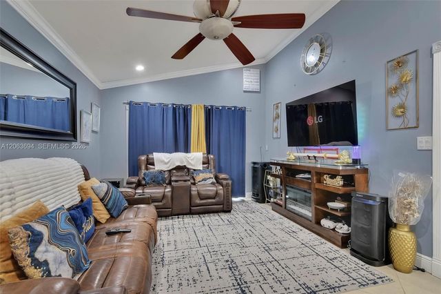 3740 Marlberry Ln, Miramar, FL 33025