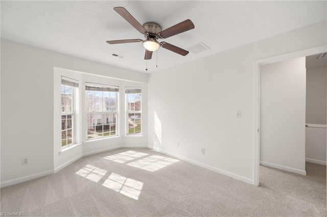 3937 Elizabeth Glen Way, Jamestown, NC 27282