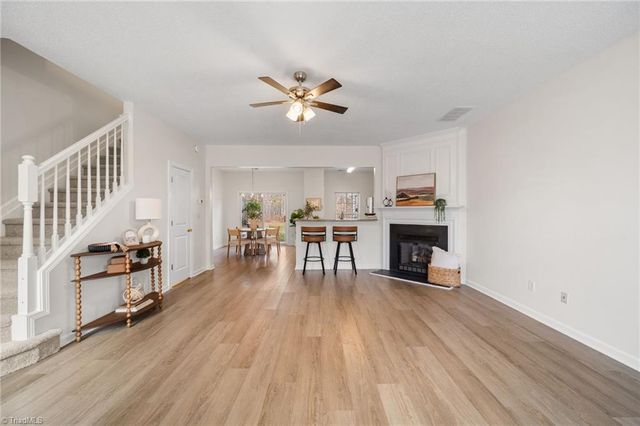 3937 Elizabeth Glen Way, Jamestown, NC 27282