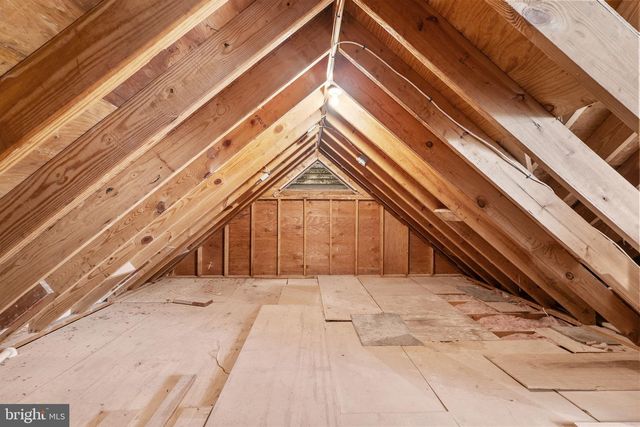 16112 BARNESVILLE RD, Boyds, MD 20841