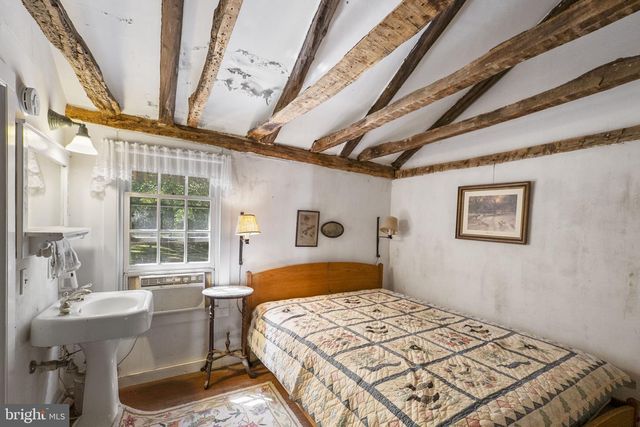 16112 BARNESVILLE RD, Boyds, MD 20841