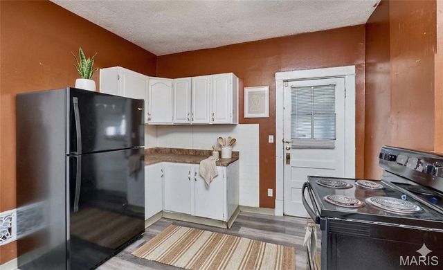 6537 Julian Avenue, St Louis, MO 63133