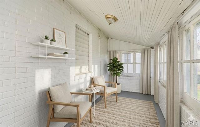 6537 Julian Avenue, St Louis, MO 63133