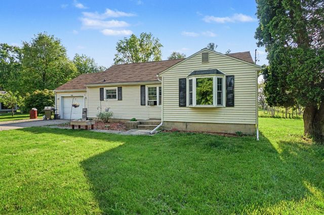 1230 Longfellow Avenue, Jackson, MI 49202