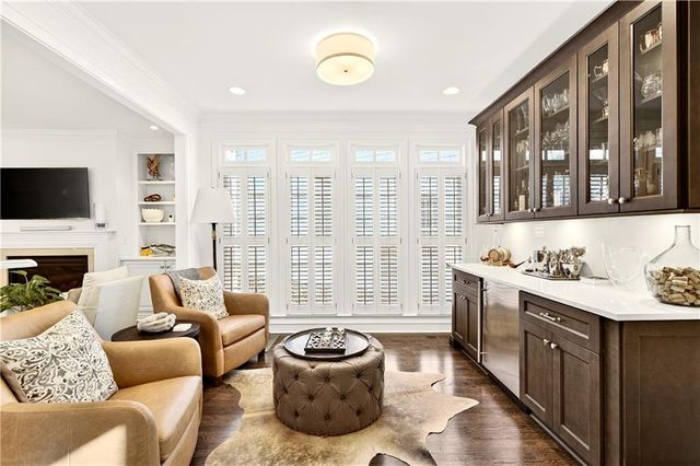 16 Conifer NE Circle, Atlanta, GA 30342