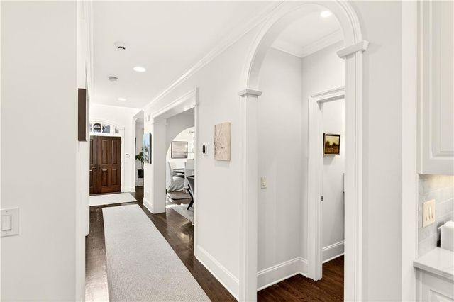 16 Conifer NE Circle, Atlanta, GA 30342