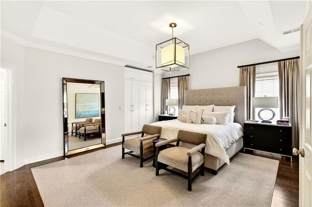 16 Conifer NE Circle, Atlanta, GA 30342