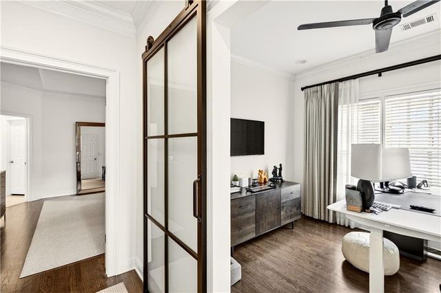 16 Conifer NE Circle, Atlanta, GA 30342