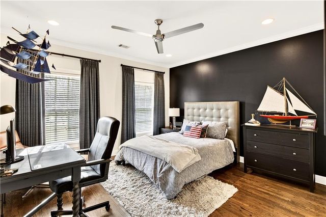 16 Conifer NE Circle, Atlanta, GA 30342