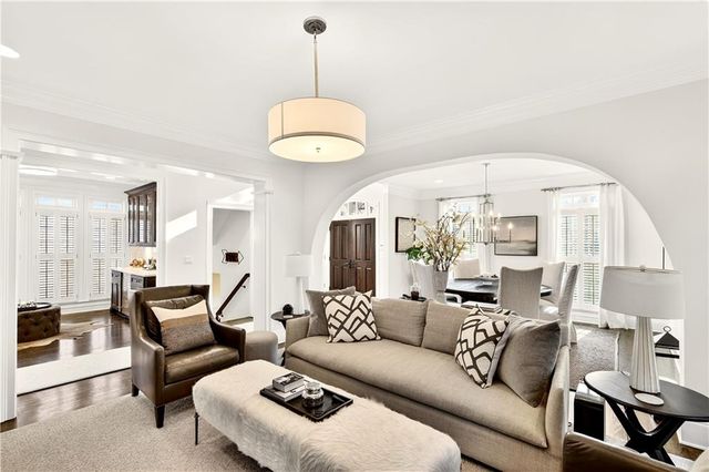 16 Conifer NE Circle, Atlanta, GA 30342