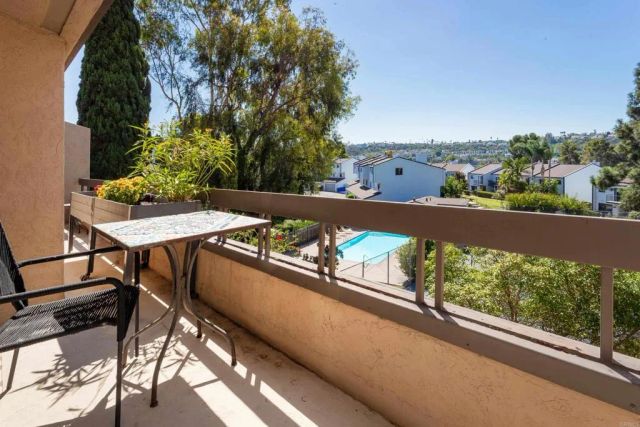 7237 Plaza De La Costa, Carlsbad, CA 92009
