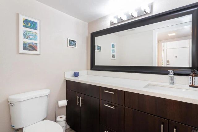 7237 Plaza De La Costa, Carlsbad, CA 92009