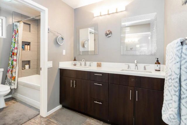7237 Plaza De La Costa, Carlsbad, CA 92009