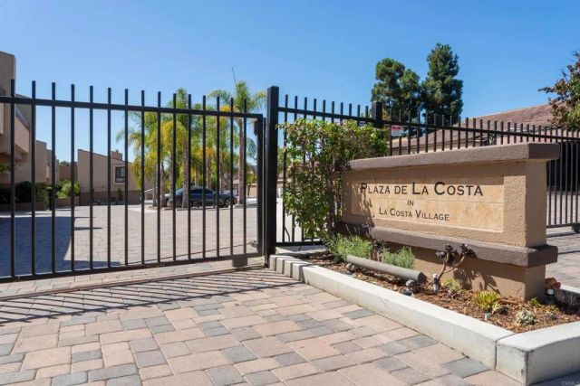 7237 Plaza De La Costa, Carlsbad, CA 92009