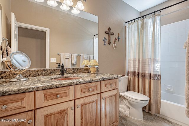 1362 N Boyce Avenue, Green Valley, AZ 85614