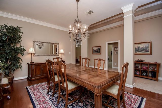 7514 Guinevere Drive, Sugar Land, TX 77479