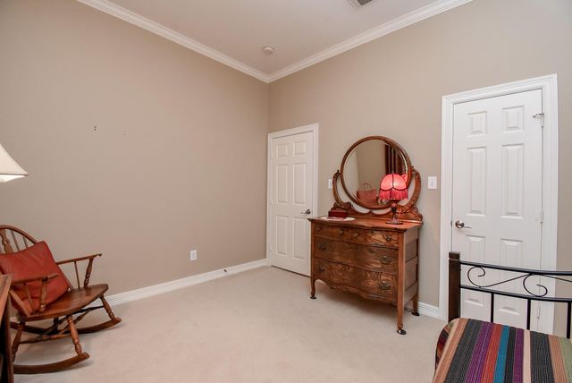 7514 Guinevere Drive, Sugar Land, TX 77479