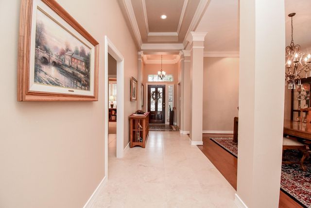 7514 Guinevere Drive, Sugar Land, TX 77479