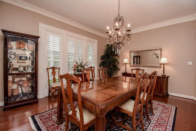 7514 Guinevere Drive, Sugar Land, TX 77479