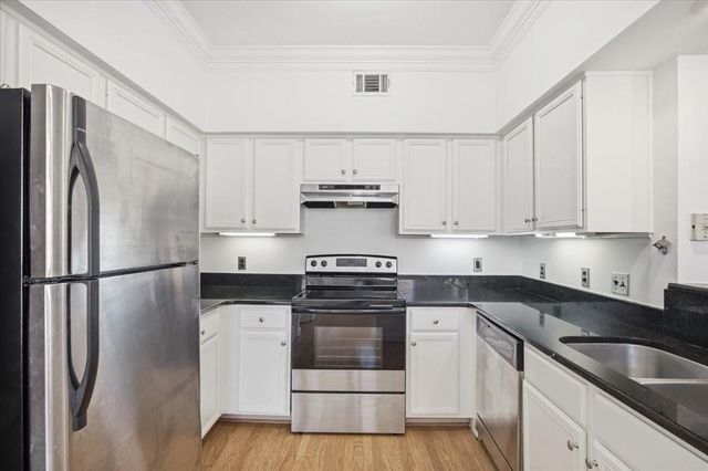 3777 Peachtree Road NE 1432, Brookhaven, GA 30319