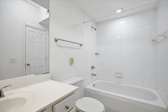 3777 Peachtree Road NE 1432, Brookhaven, GA 30319