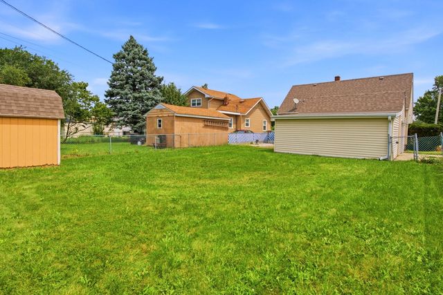 132 S Weston Avenue, Elgin, IL 60123