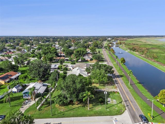 1801 LAKESHORE BOULEVARD, St Cloud, FL 34769