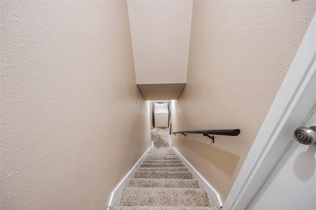 6701 Sands Point Drive 47, Houston, TX 77074