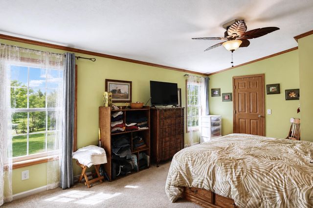 55571 160th Street, Austin, MN 55912