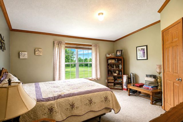55571 160th Street, Austin, MN 55912