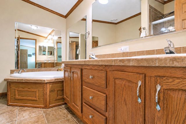 55571 160th Street, Austin, MN 55912