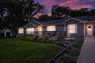 55571 160th Street, Austin, MN 55912