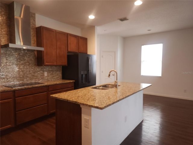 3230 STRATTON CIRCLE, Kissimmee, FL 34744