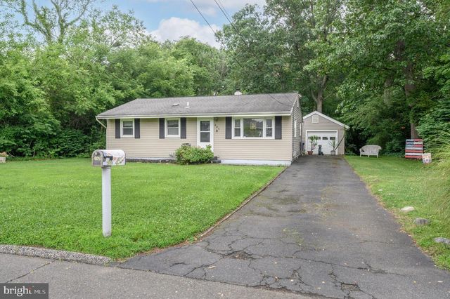 405 MAGNOLIA RD, Mount Laurel, NJ 08054