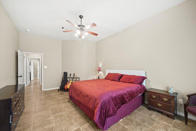 1027 Nantucket Street, Pasadena, TX 77503