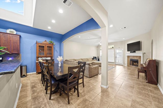 1027 Nantucket Street, Pasadena, TX 77503