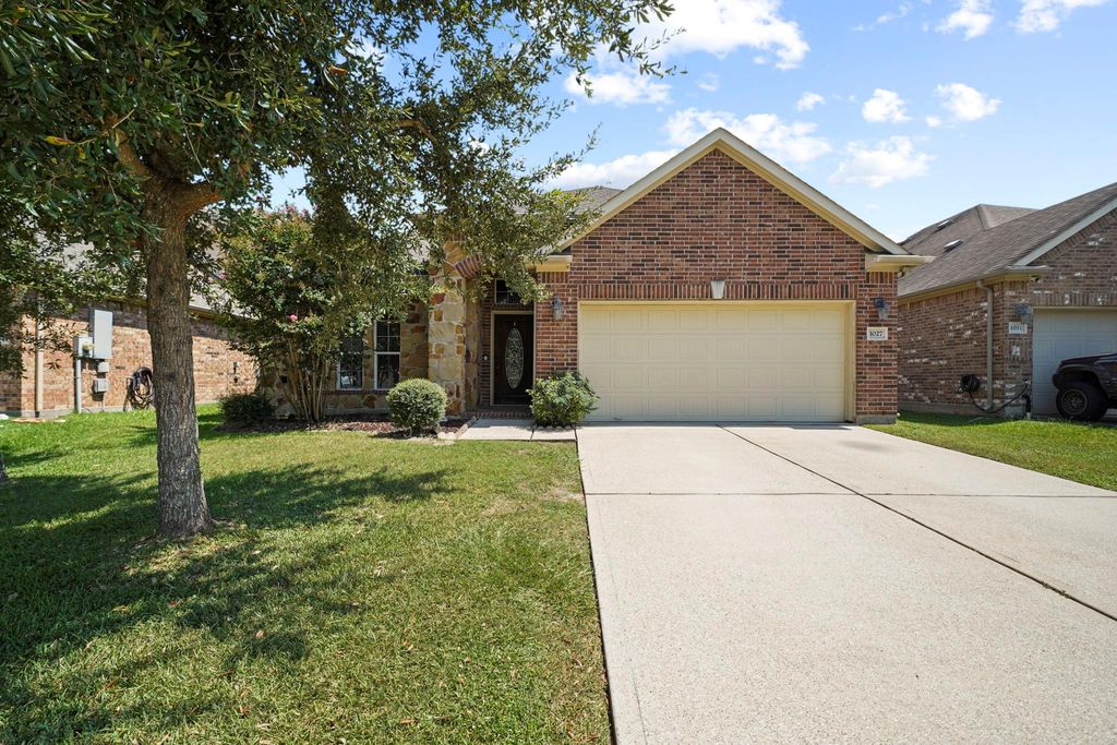1027 Nantucket Street, Pasadena, TX 77503