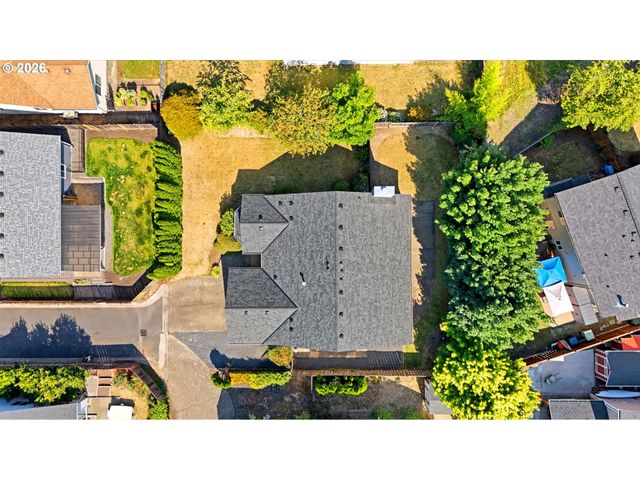 58 Sw PASQUINADE Pl, Beaverton, OR 97006