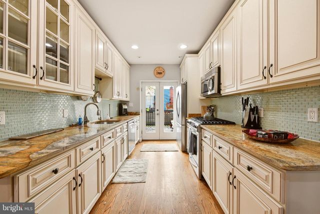 330 U ST NW, Washington, DC 20001