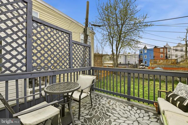 330 U ST NW, Washington, DC 20001