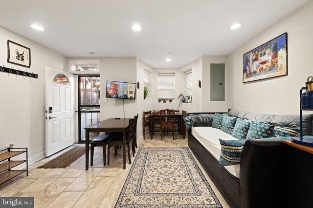 330 U ST NW, Washington, DC 20001