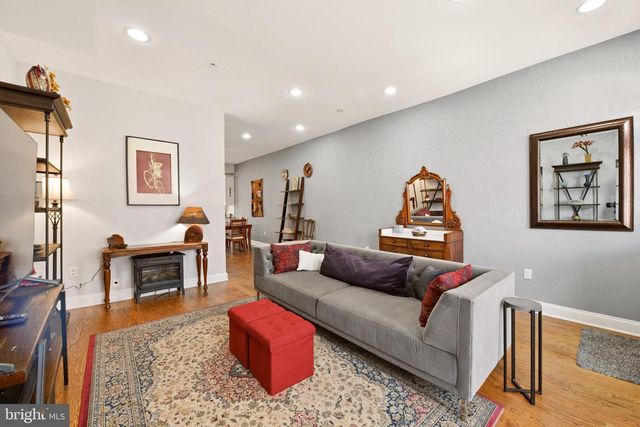 330 U ST NW, Washington, DC 20001