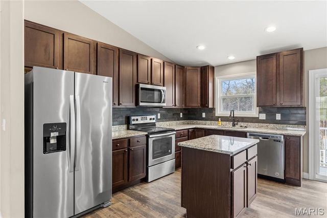 156 Lake Tucci Circle, Wright City, MO 63390