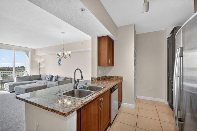 350 N FEDERAL Highway 502, Boynton Beach, FL 33435