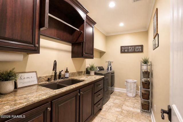 1008 Kern Drive, Breaux Bridge, LA 70517