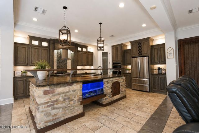 1008 Kern Drive, Breaux Bridge, LA 70517